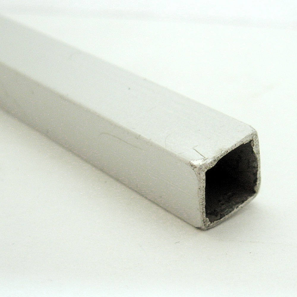 Труба алюминиевая квадратная 12х12х1,2 мм.